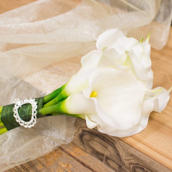 13  Calla Lily Flower Stem: White Discount