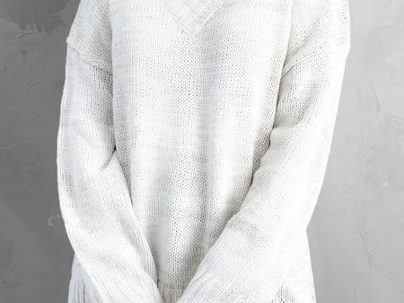 White V neck Drop Shoulder Knitted Sweater Online