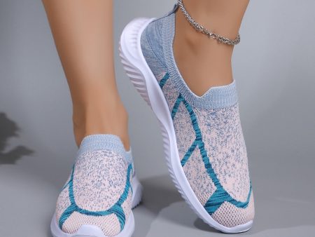 Breathable Mesh Round Toe Sneakers on Sale