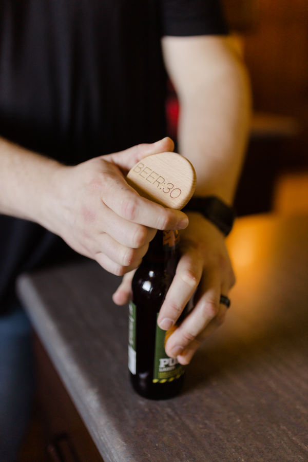 Customizable engraved wood bottle opener Supply