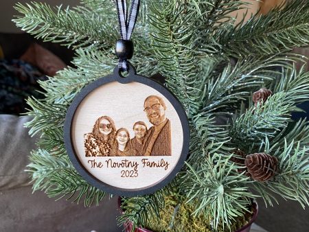 Family Photo Engraved Wood Ornament Fashion